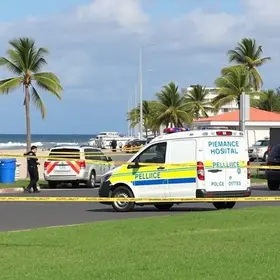 Homem baleado Praia do Caju