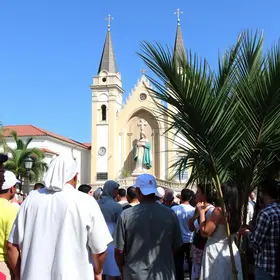 homenagem à Nossa Senhora das Mercês